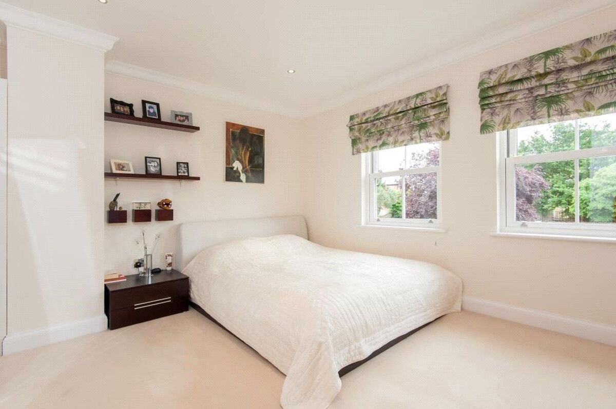 house for sale in Palace Road, East Molesey, Surrey, KT8. ESH190127