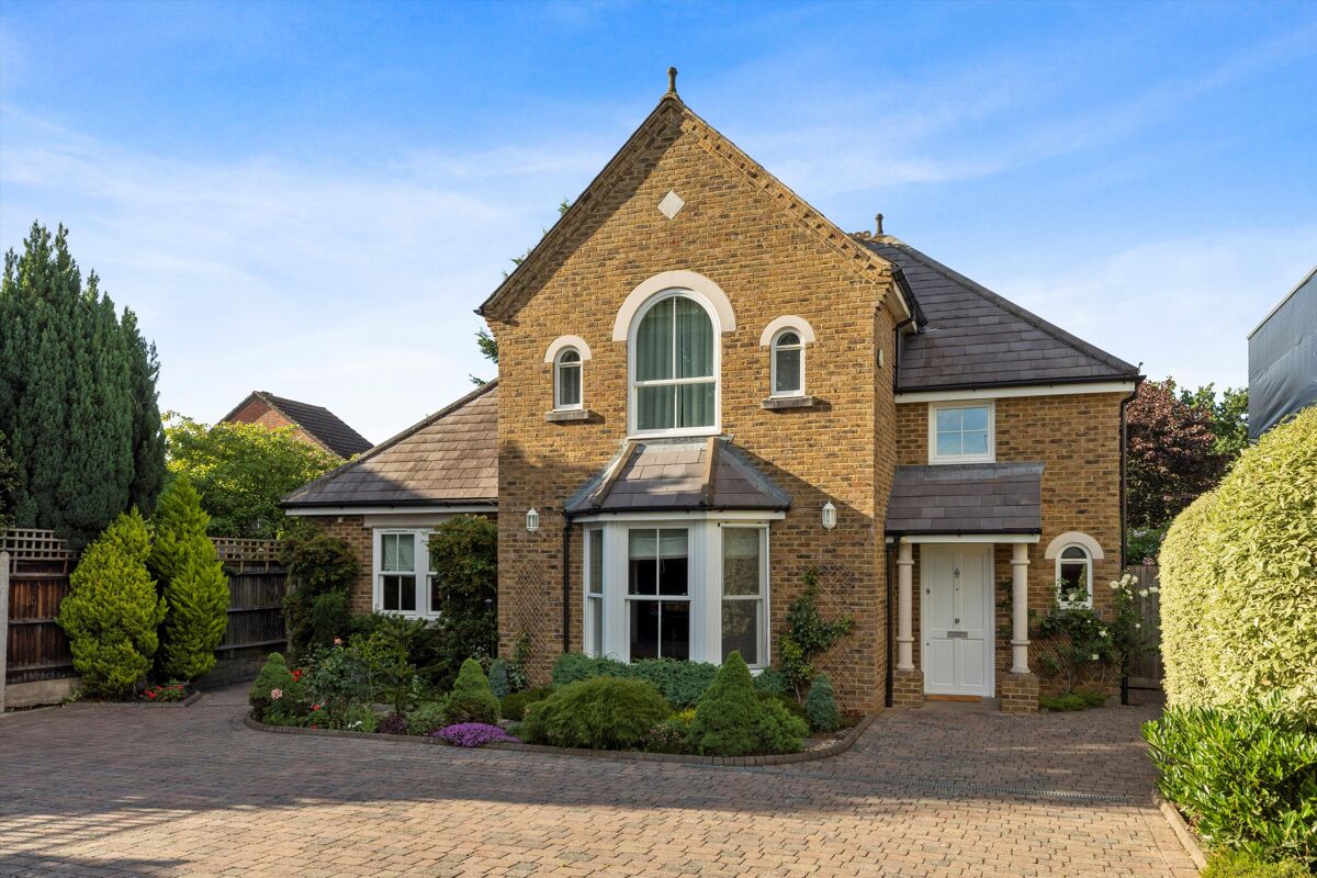 house for sale in Palace Road, East Molesey, Surrey, KT8. ESH190127