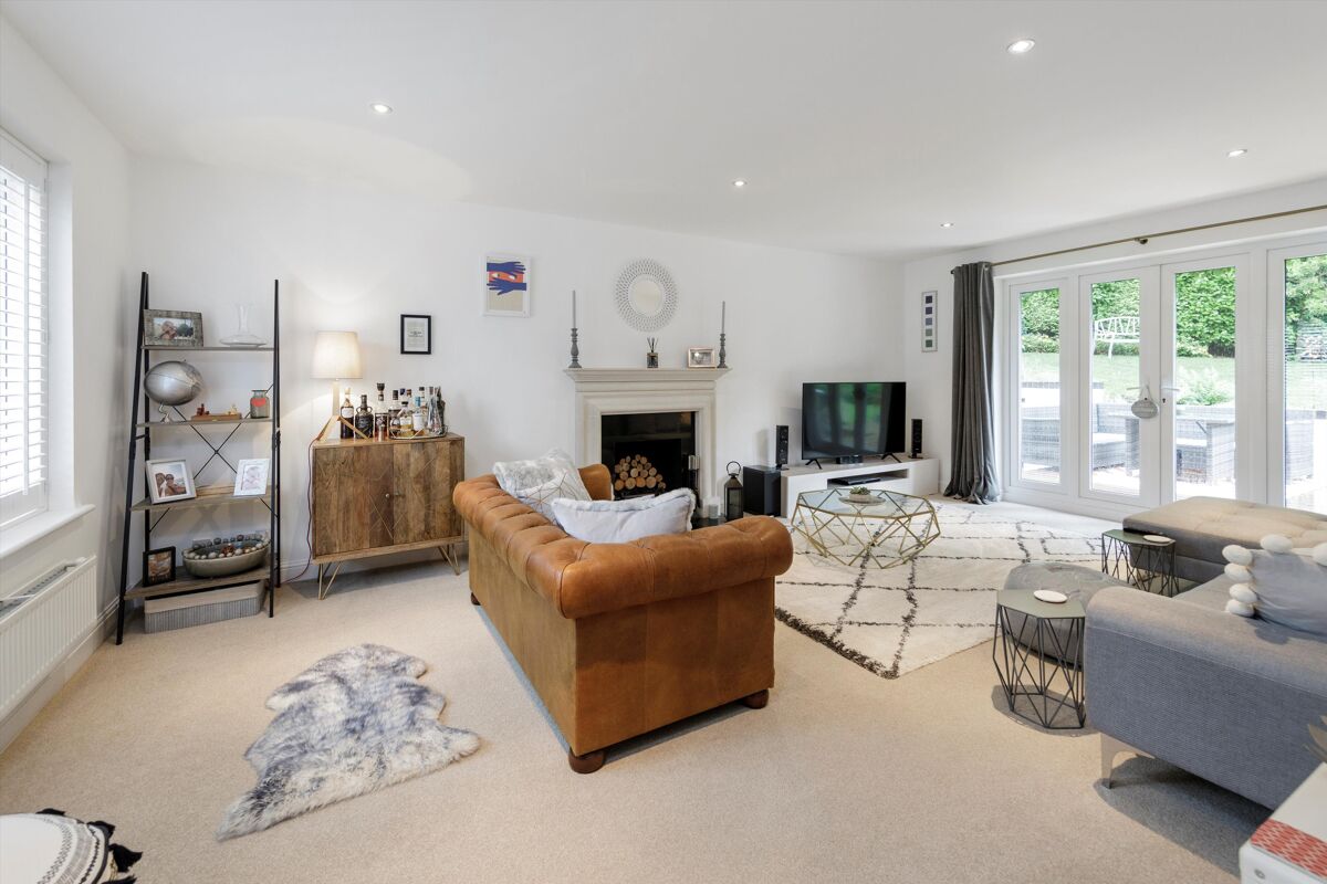 house for sale in Berkeley Gardens, Claygate, Esher, Surrey, KT10