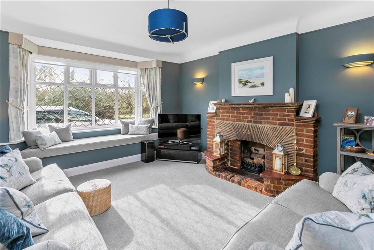 house for sale in Lower Green Road, Esher, Surrey, KT10 ESH190192