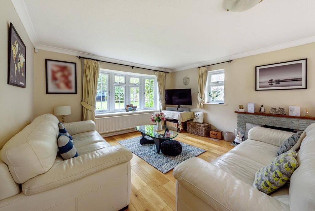 house to rent in Brackenhill, Sandy Lane, Cobham, Surrey, KT11