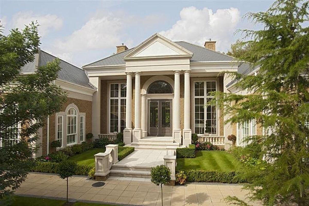 house to rent in Rodona Road, St Hill, Weybridge, Surrey, KT13