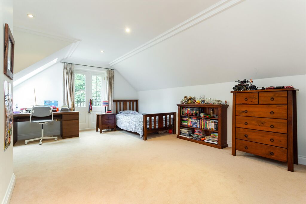 Image of Leigh Place, Cobham, Surrey, KT11
