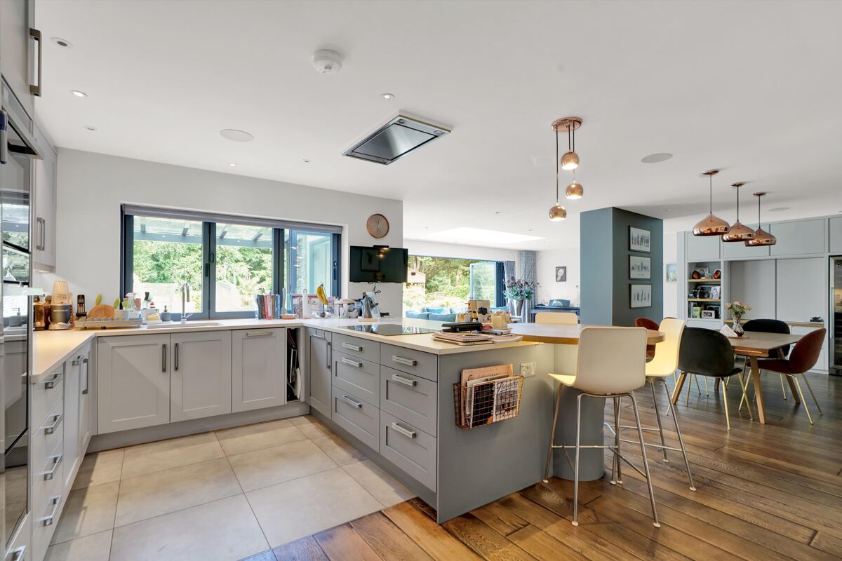 house to rent in Westwood Close, Esher, Surrey, KT10 ESQ012290178