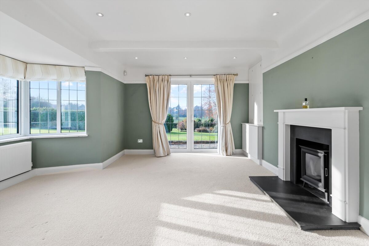 house to rent in Beech Avenue, Effingham, Surrey, kt24, KT24