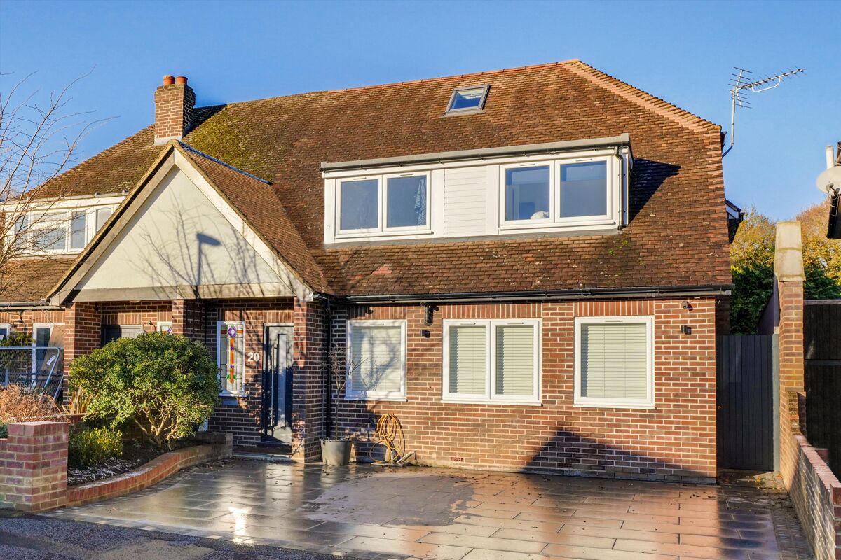 house to rent in Fortescue Road, Weybridge, Surrey, KT13 ESQ012317982