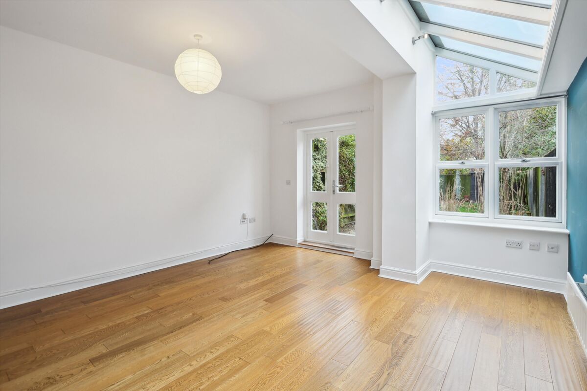 house to rent in Tilt Road, Cobham, Surrey, KT11 esq012477314