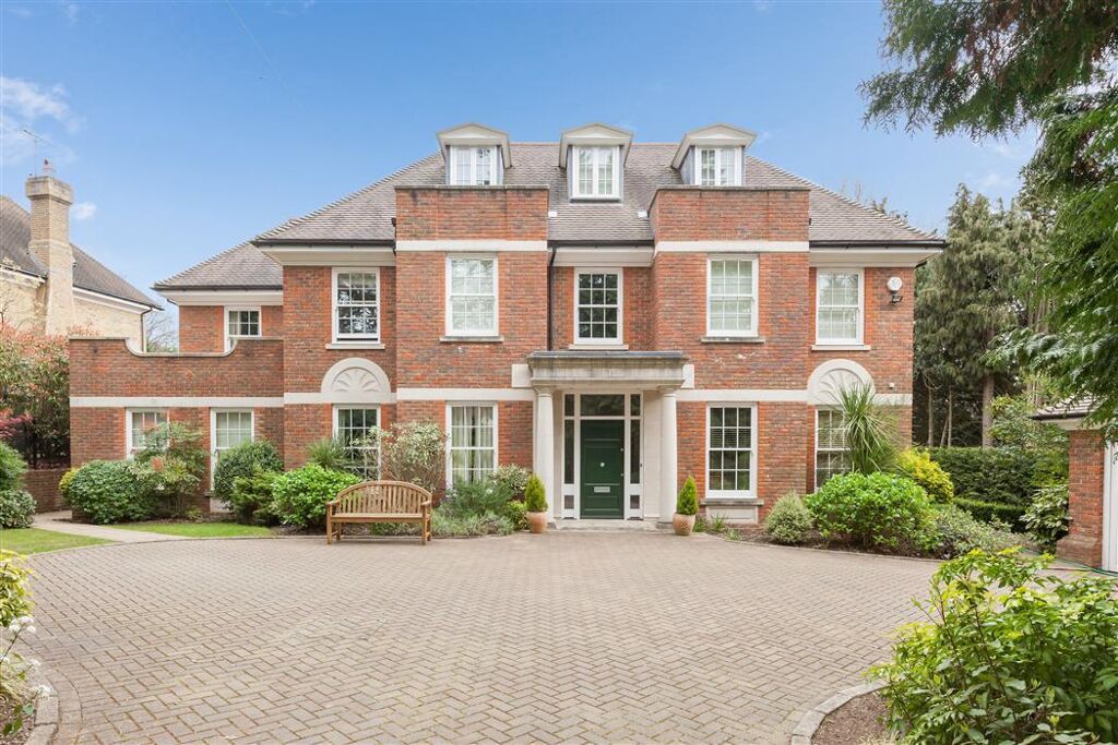 Image of Eaton Park Road, Cobham, Surrey, KT11