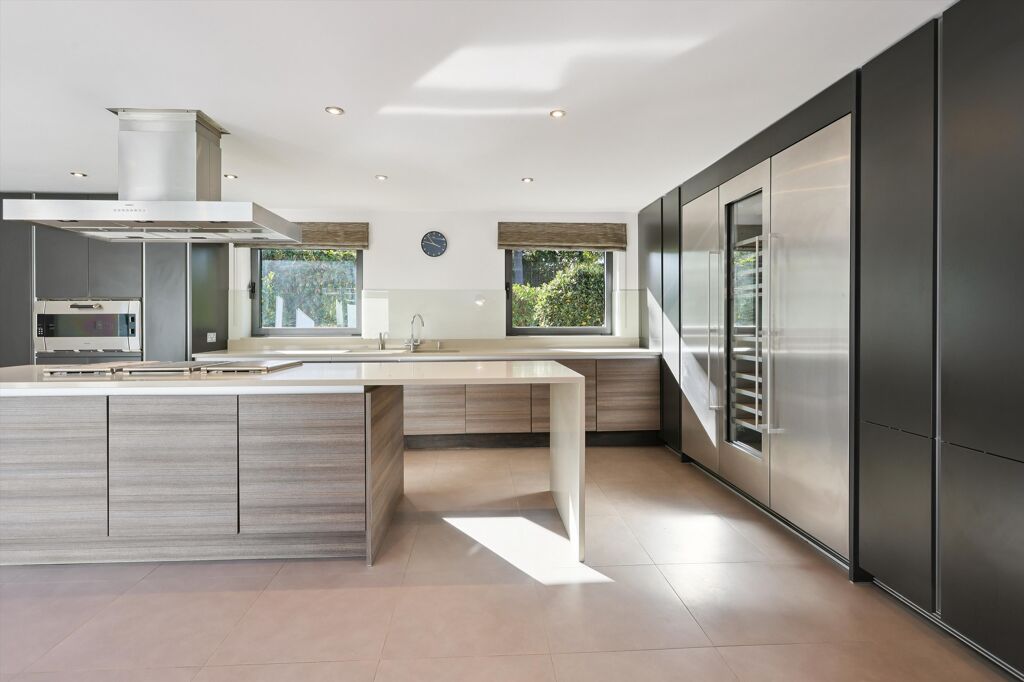 Image of Woodpecker Close, Cobham, Surrey, KT11