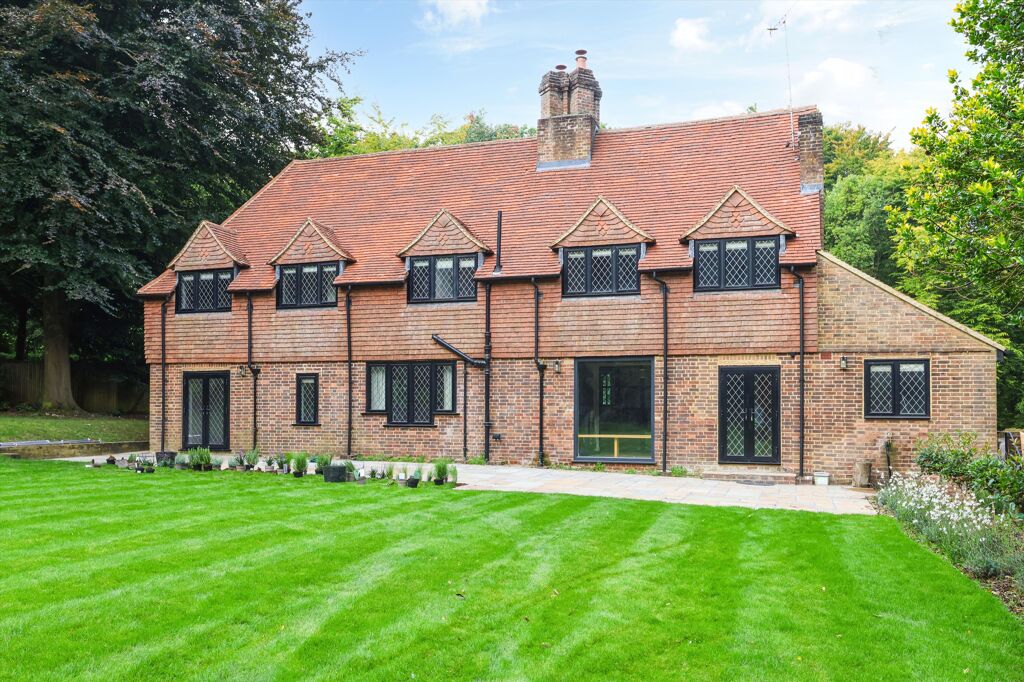 Image of Millfield Lane, Kingswood, Surrey, KT20