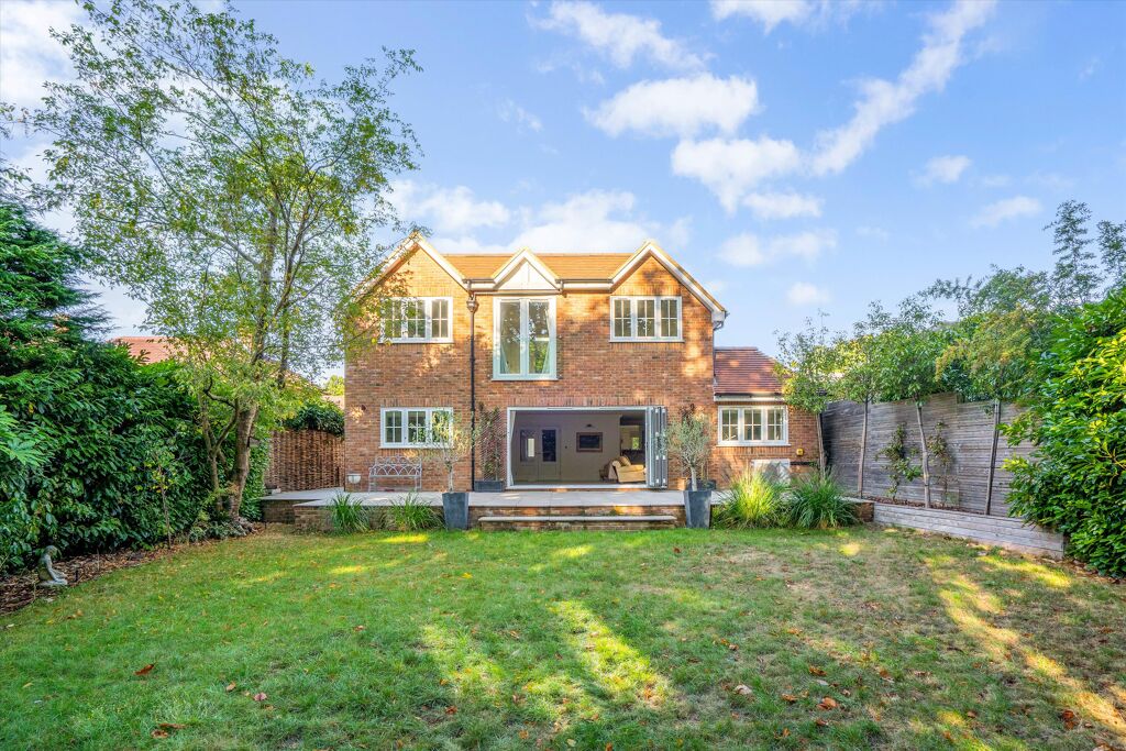 Image of Trotsworth Avenue, Virginia Water, Surrey, GU25