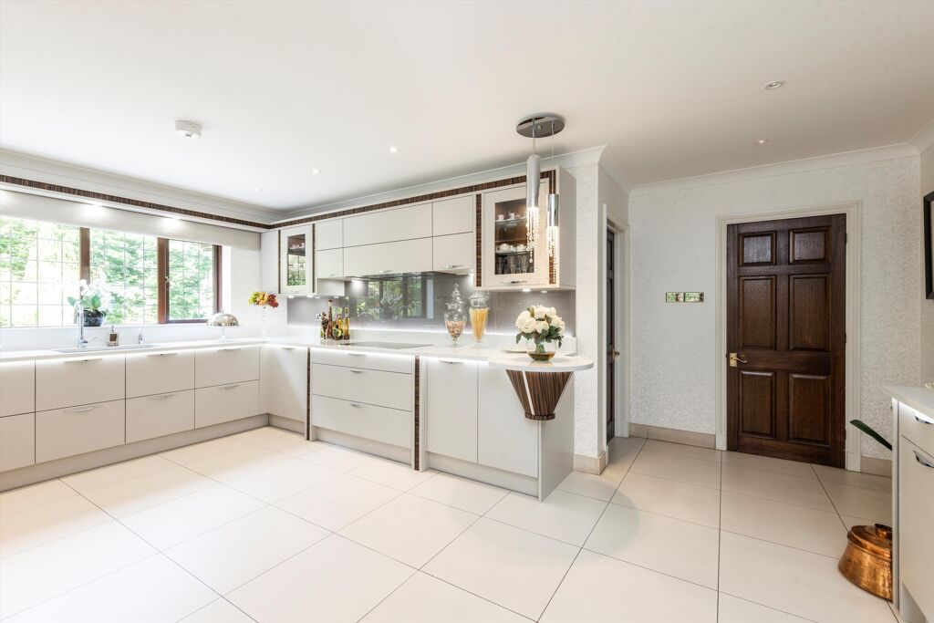 Image of Fairoak Lane, Oxshott, Leatherhead, Surrey, KT22