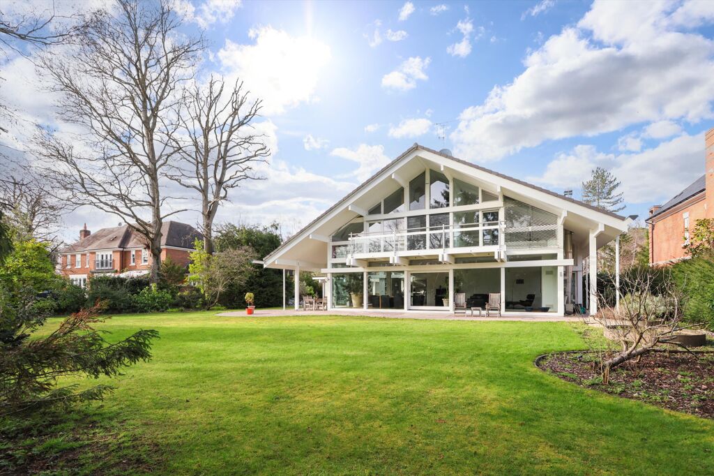 Image of Onslow Road, Burwood Park, Walton-on-Thames, Surrey KT12