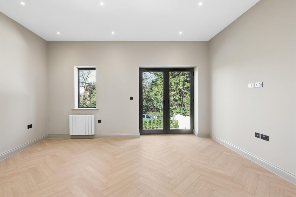 Image of Copsem Lane, Esher, Surrey KT10