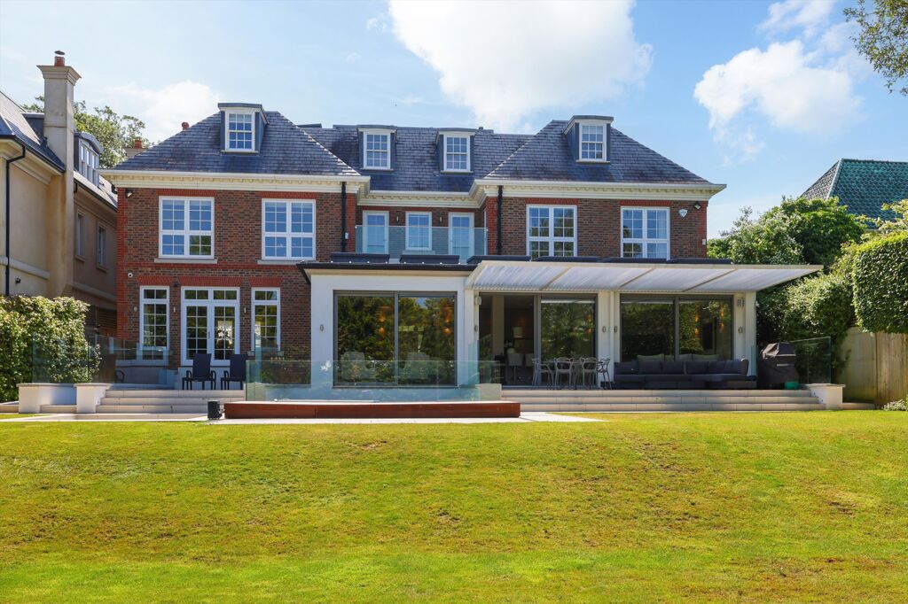 Image of Roehampton Gate, Roehampton, London, SW15