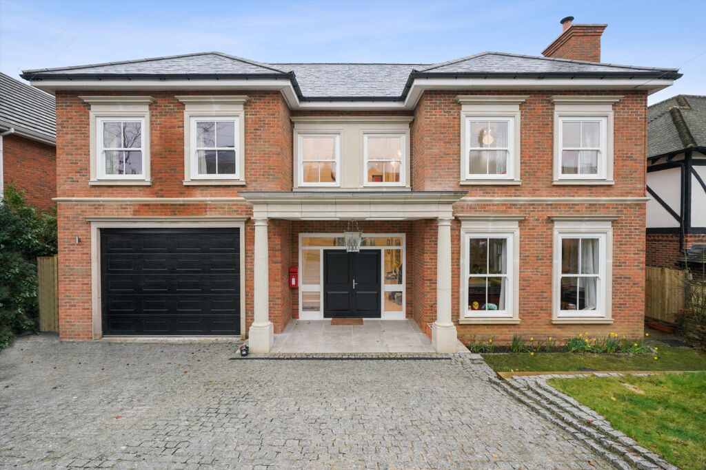 Image of Links Green Way, Cobham, Surrey, KT11