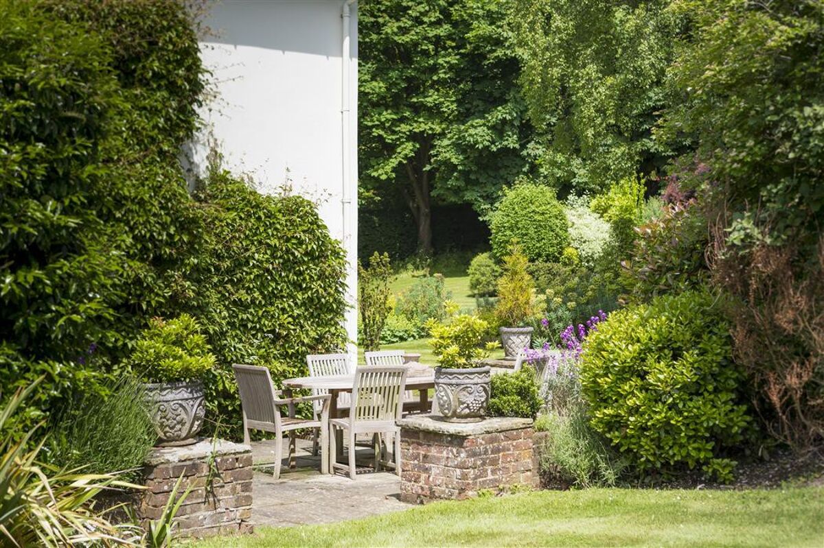 house to rent in Wix Hill, West Horsley, Leatherhead, Surrey, KT24