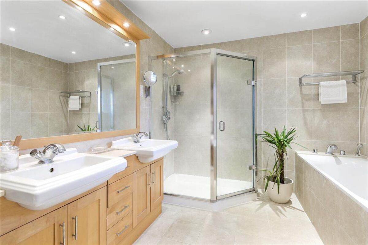 house to rent in Wix Hill, West Horsley, Leatherhead, Surrey, KT24