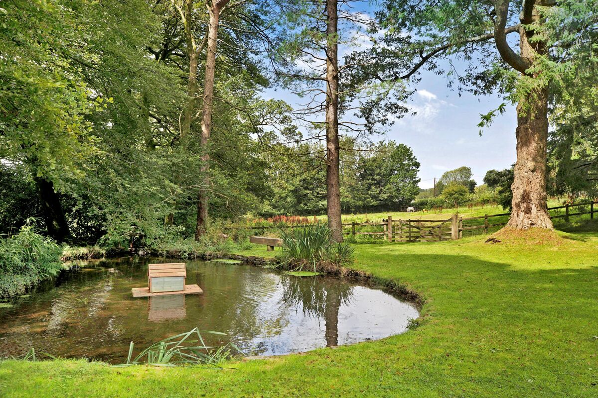 house for sale in Walkhampton, Yelverton, Devon, PL20 EXE012007843