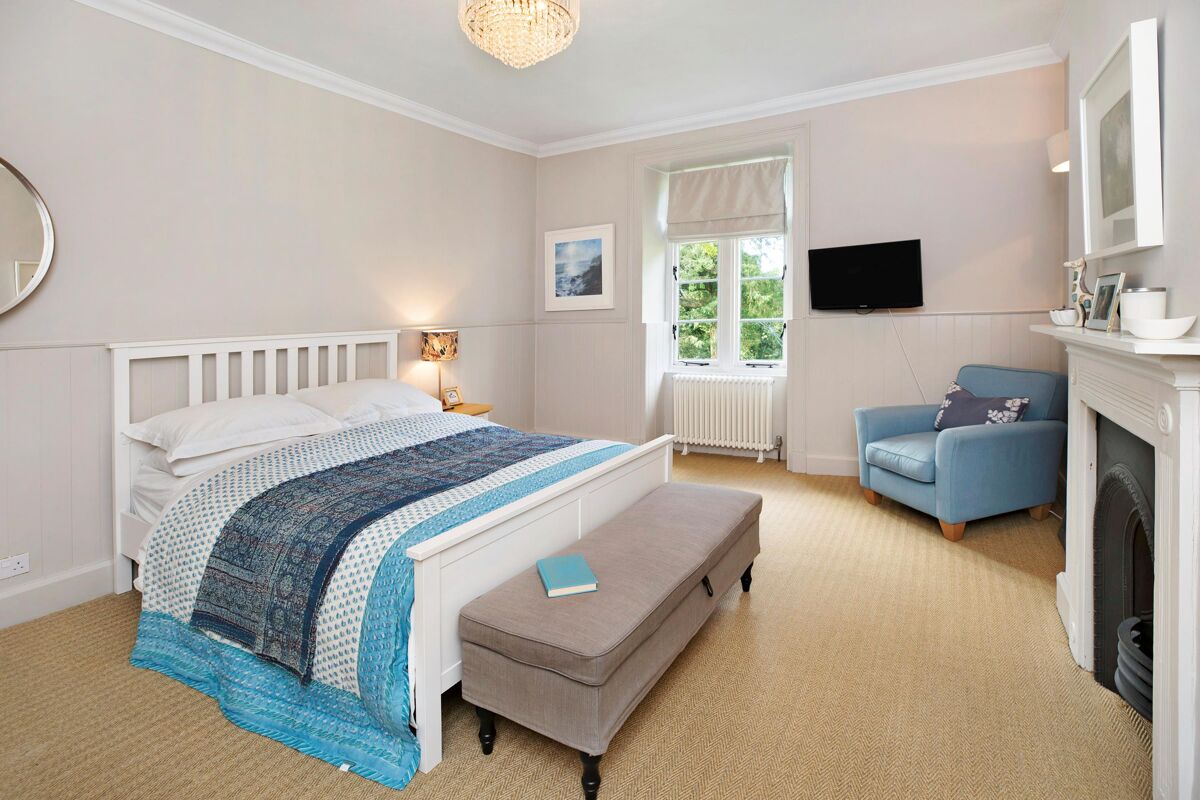 house for sale in Walkhampton, Yelverton, Devon, PL20 EXE012007843 Knight Frank