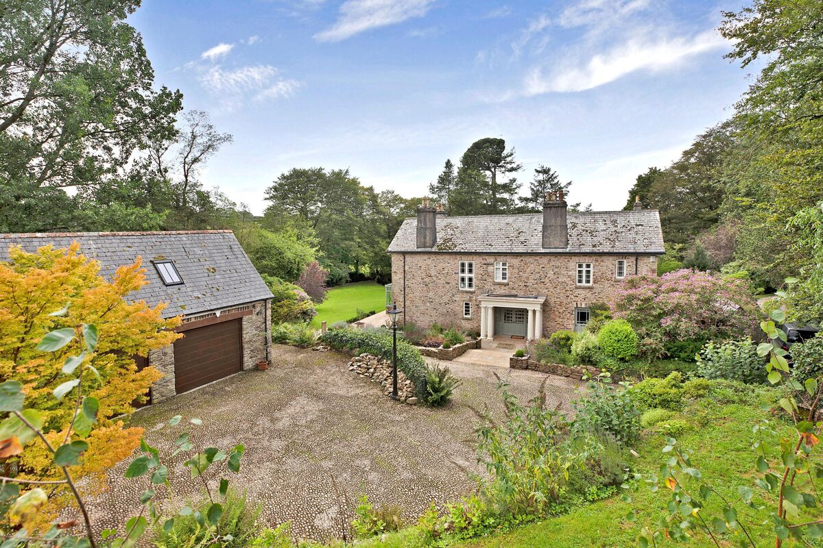 house for sale in Walkhampton, Yelverton, Devon, PL20 EXE012007843
