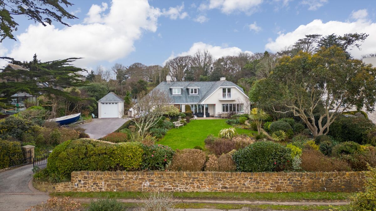 house for sale in Loe Beach, Feock, Truro, Cornwall, TR3 EXE012009891