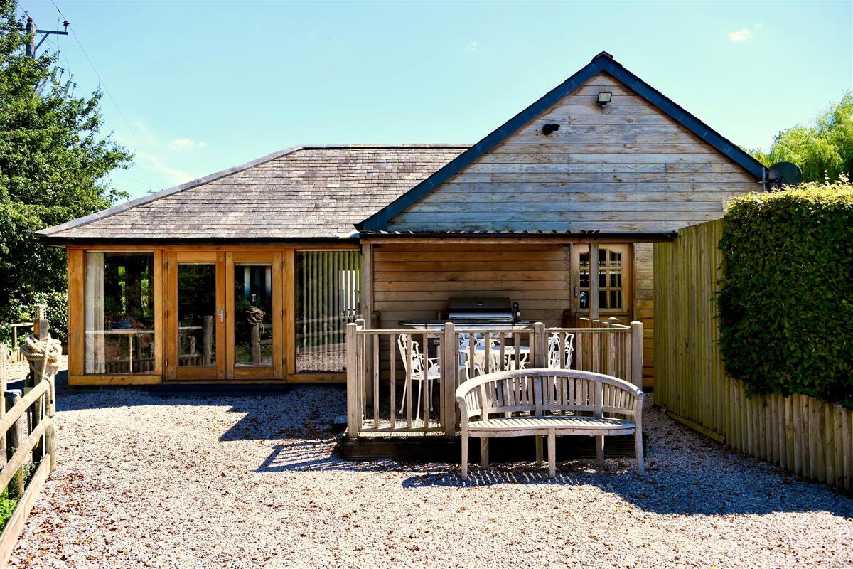 house for sale in Stockleigh Pomeroy, Crediton, Devon, EX17