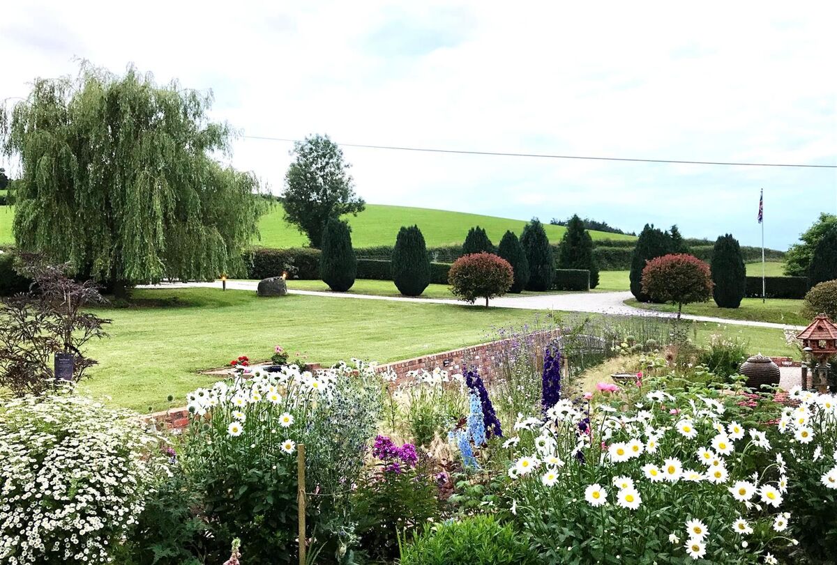 house for sale in Stockleigh Pomeroy, Crediton, Devon, EX17