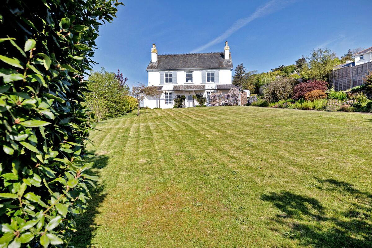 house for sale in Clanage Street, Teignmouth, Devon