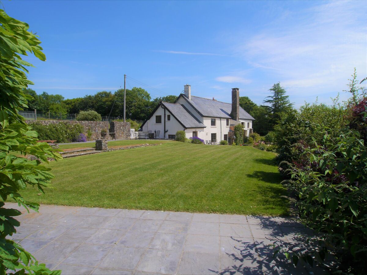 house for sale in Dulverton, Somerset, TA22 EXE012041939 Knight Frank