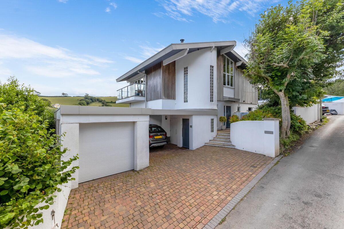 house for sale in Swannaton Road, Dartmouth, Devon, TQ6 EXE012057456