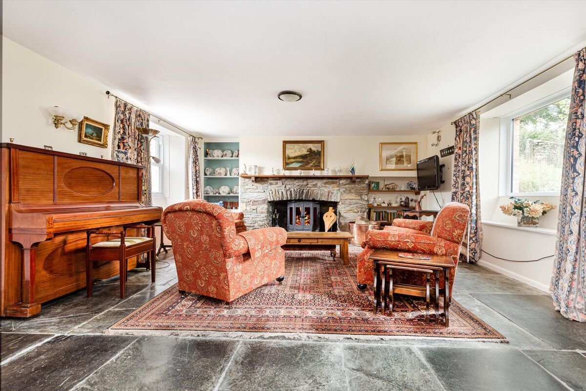 house for sale in Lanreath, Looe, Cornwall, PL13 EXE012071790 Knight Frank