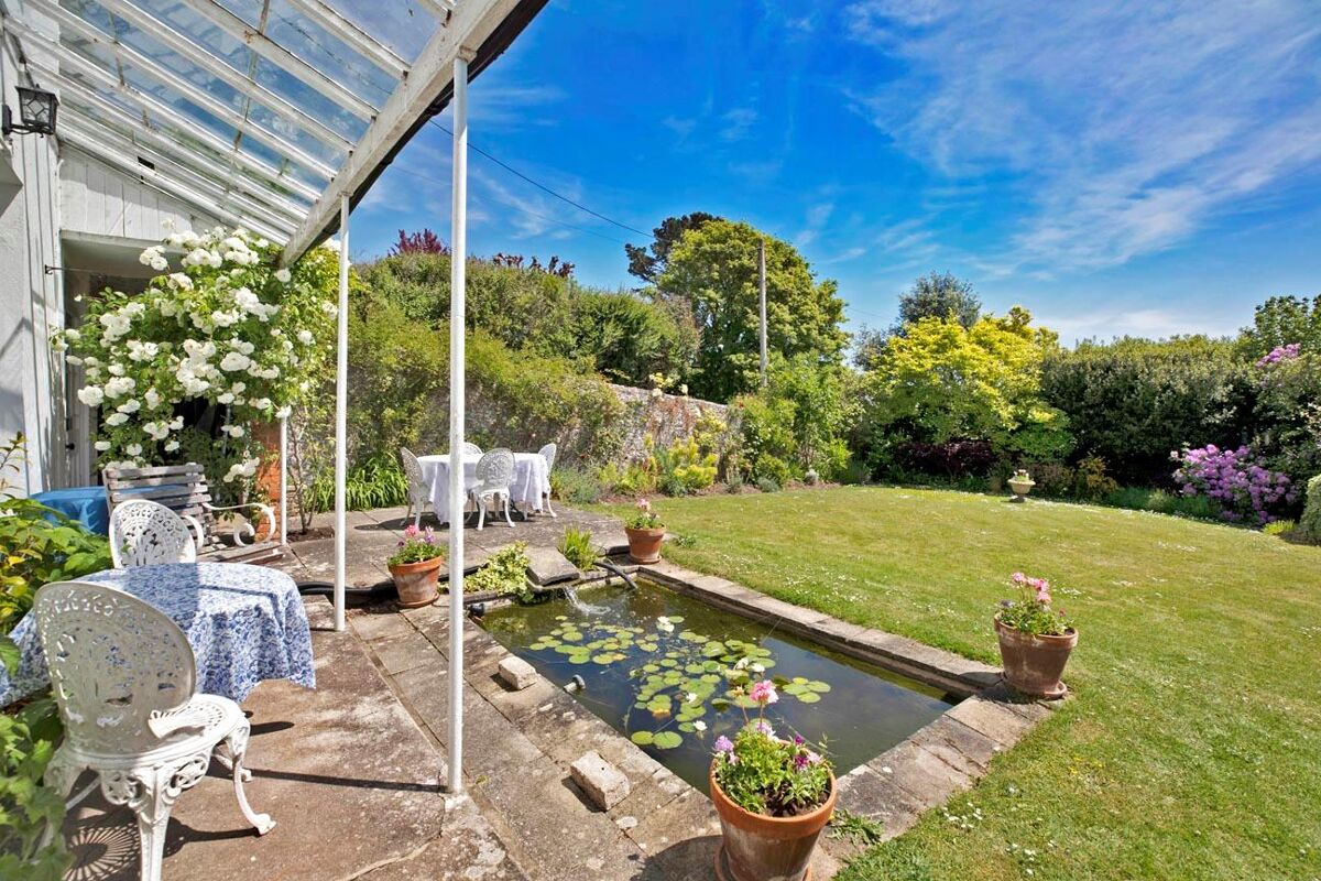 house for sale in Bishopsteignton, Teignmouth, Devon, TQ14