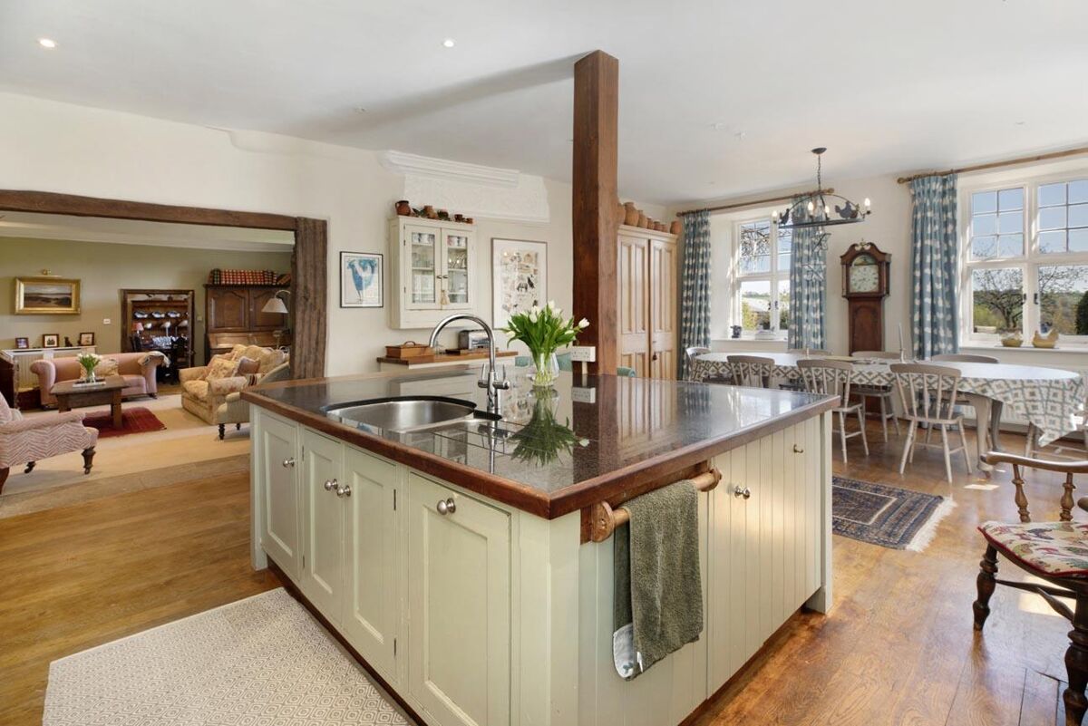 Dira Barton, East Village, Crediton, Devon, EX17 image 10