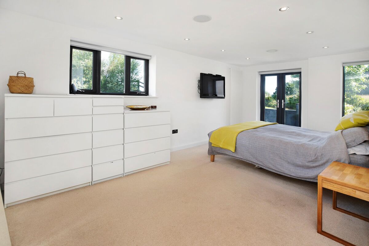 house for sale in Stoke Hill, Exeter, Devon, EX4 EXE012088612