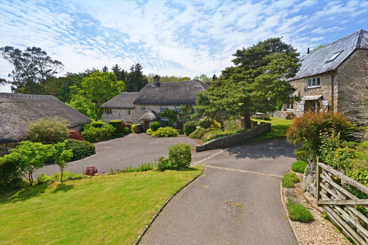 house for sale in Chagford, Devon, TQ13 EXE012124081 Knight Frank