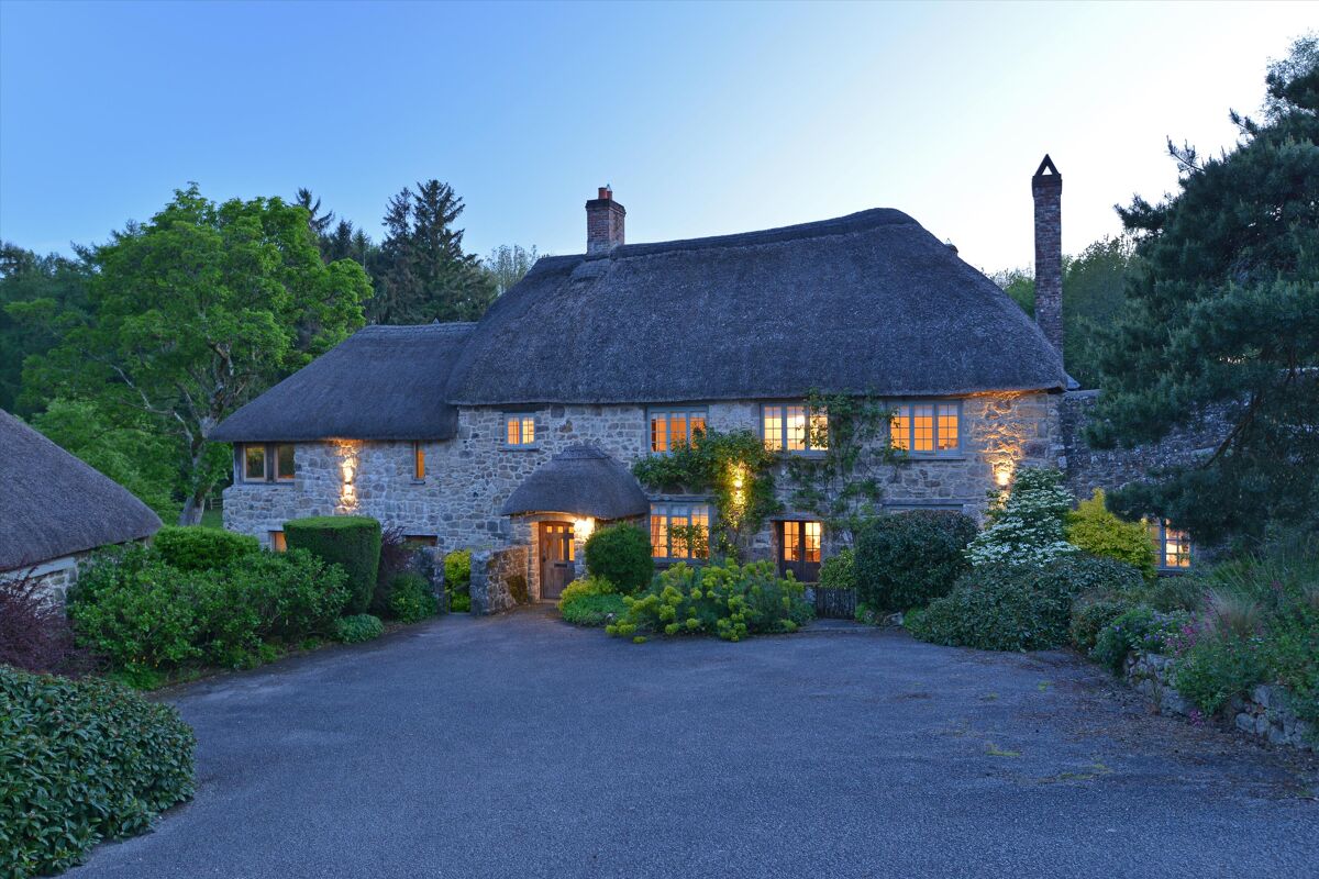 house for sale in Chagford, Devon, TQ13 EXE012124081 Knight Frank