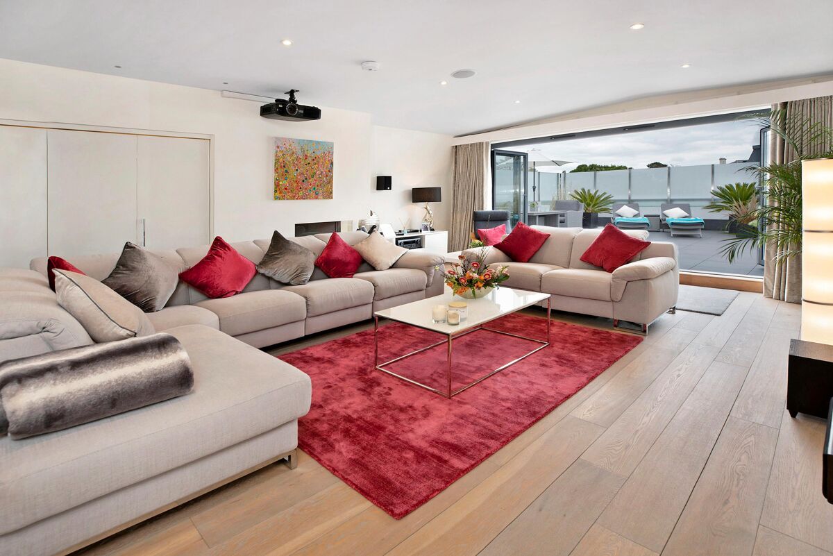 house for sale in The Lyndons, Lyndhurst Road, Exeter, Devon, EX2