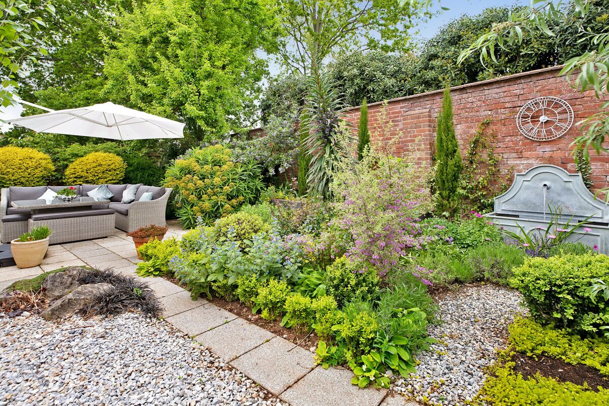 house for sale in The Lyndons, Lyndhurst Road, Exeter, Devon, EX2