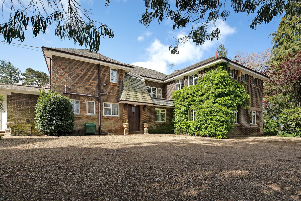 house for sale in Rydon Lane, Woodbury, Devon, EX5 EXE012137557