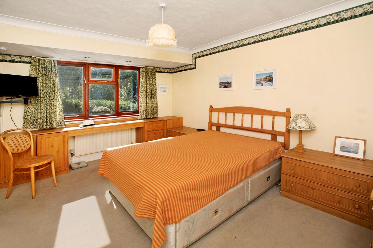 house for sale in Bridgehill Garth, Topsham, Exeter, Devon, EX3