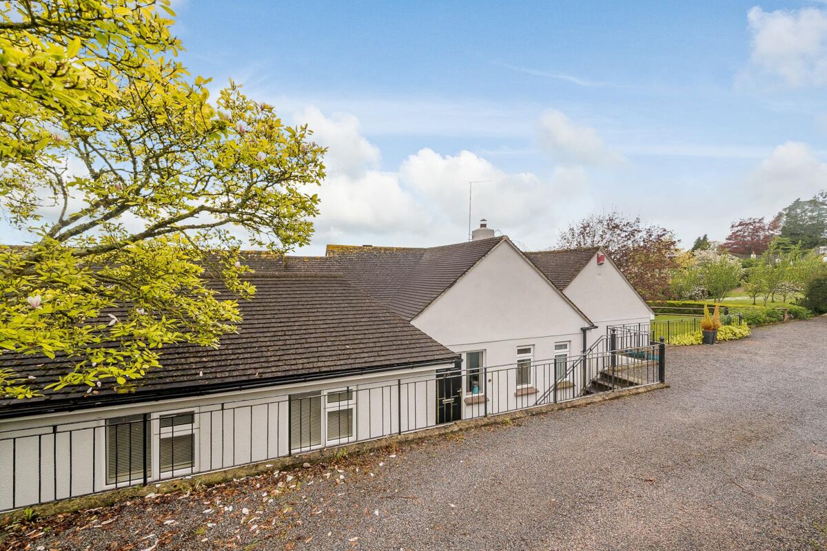 bungalow for sale in Hillfield, Stoke Gabriel, Totnes, Devon, TQ9
