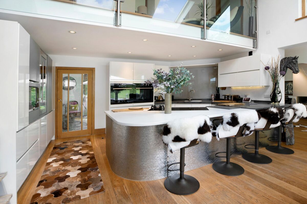 house for sale in Dark Lane, Modbury, Ivybridge, Devon, PL21