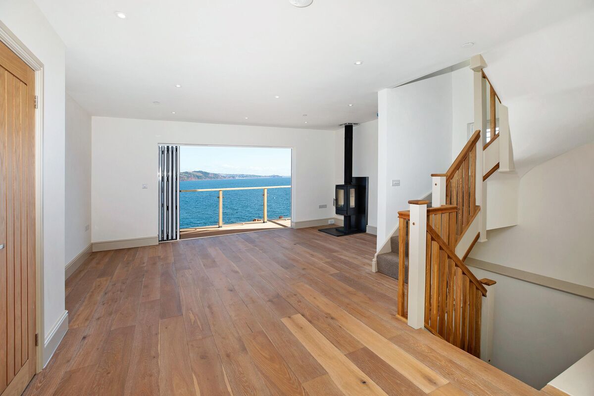 house for sale in Beach Road, Torquay, Devon, TQ1 - exe012193480