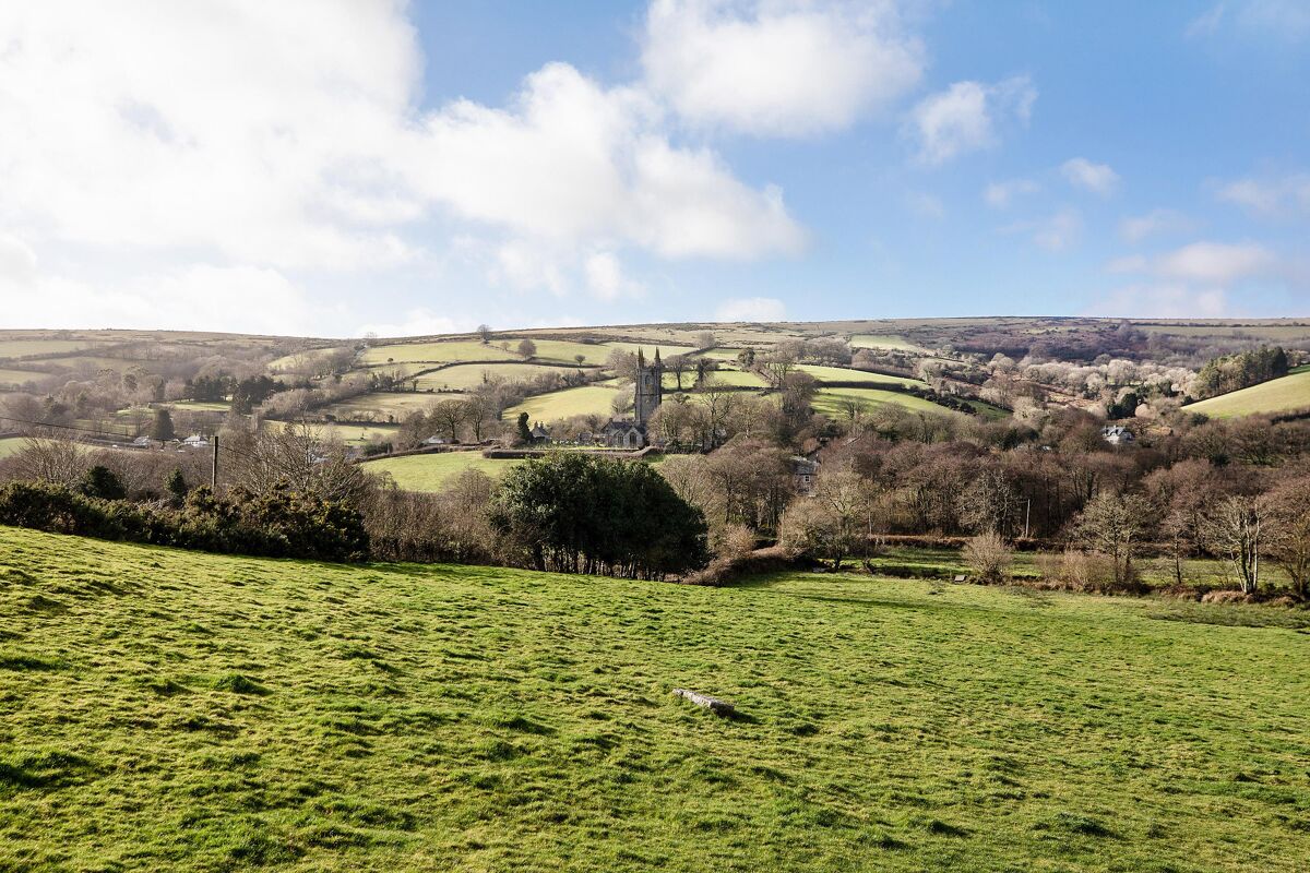 house for sale in Newton Abbot, Devon, TQ13