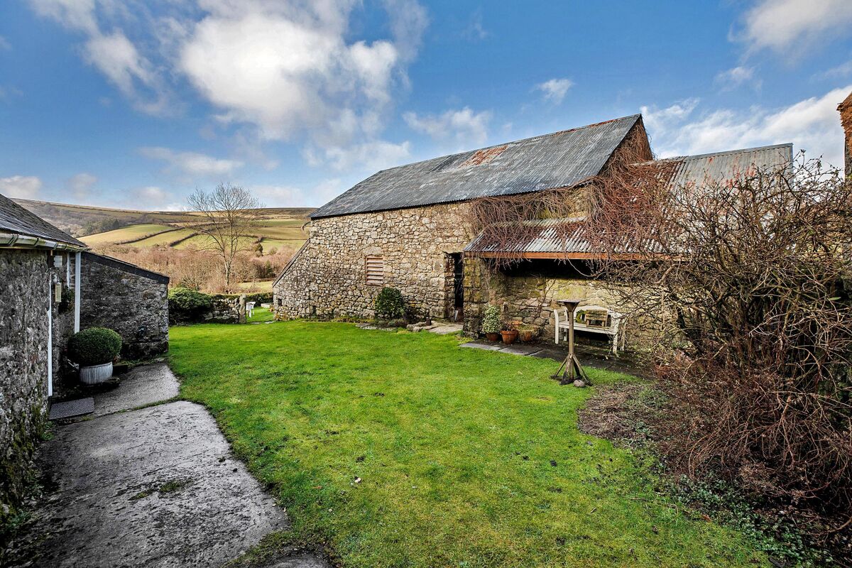 house for sale in Newton Abbot, Devon, TQ13