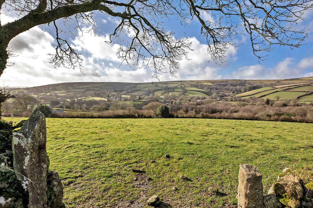 house for sale in Newton Abbot, Devon, TQ13