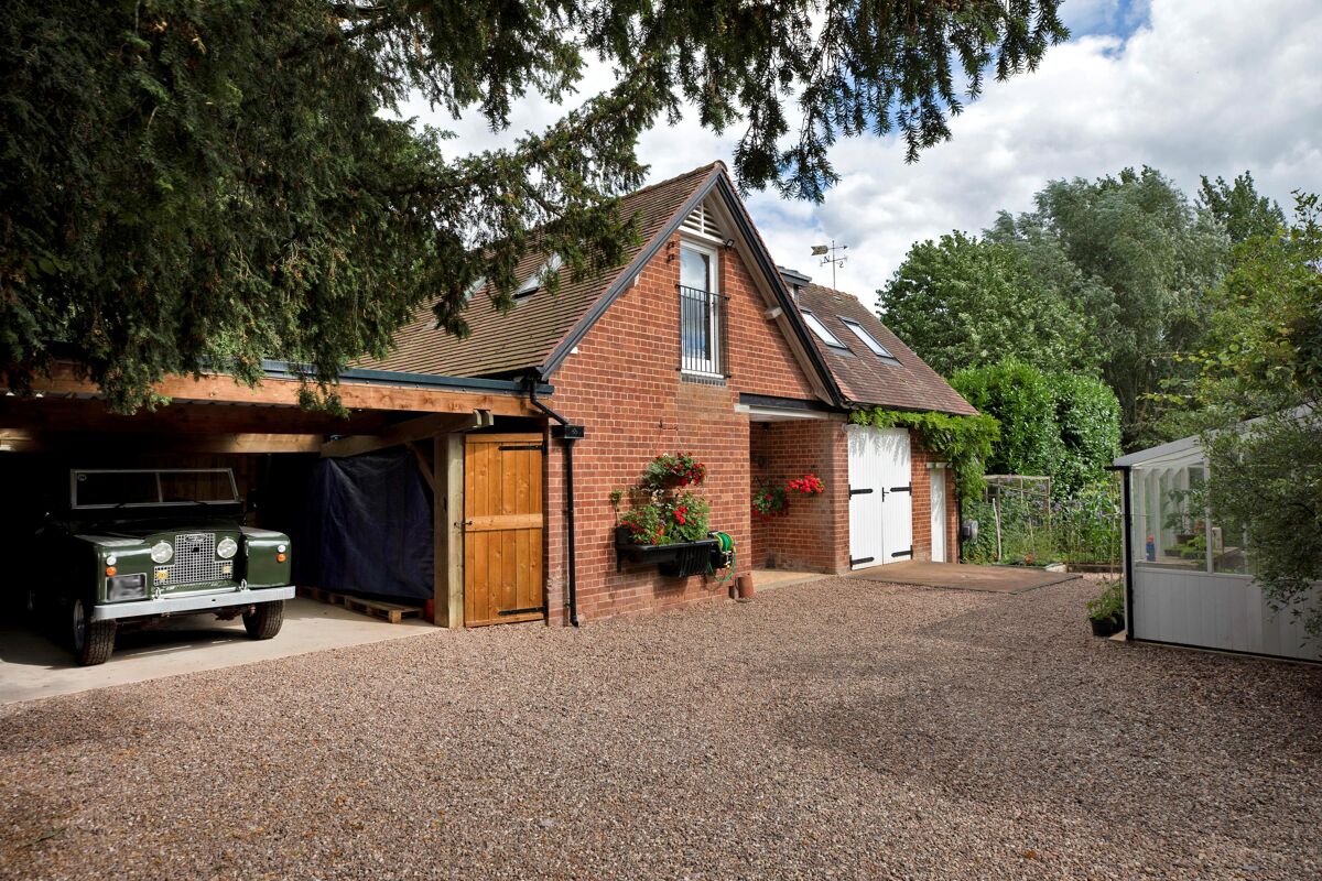 house for sale in Plymtree, Cullompton, Devon, EX15. EXE012200737