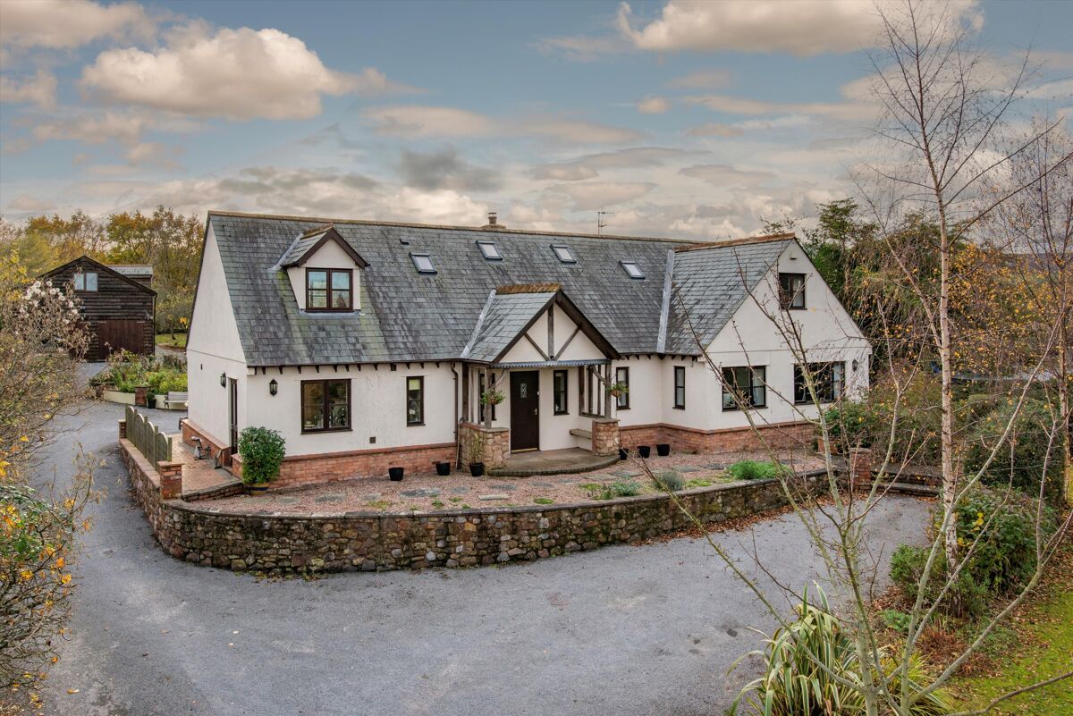 house for sale in Bilbrook, Minehead, Somerset, TA24 EXE012206748