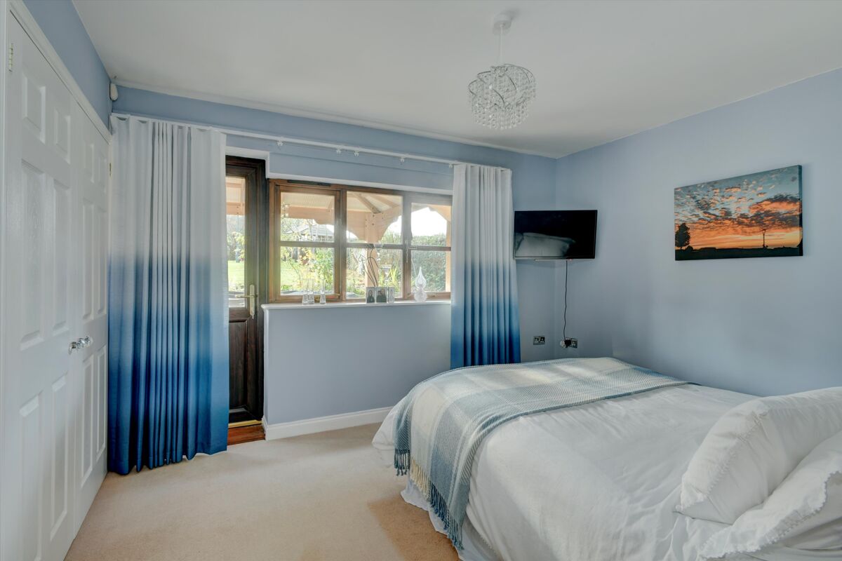 house for sale in Bilbrook, Minehead, Somerset, TA24 EXE012206748